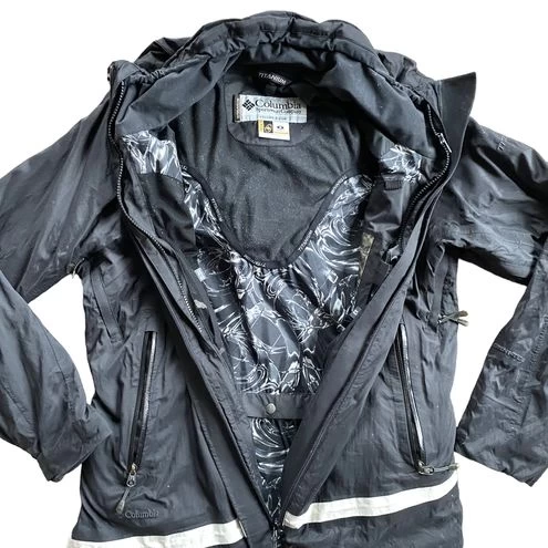 Columbia Sportswear Women’s Small Black Titanium Interchange Outer Shell Jacket - Size S 5 Columbia Sportswear Women’s Small Black Titanium Interchange Outer Shell Jacket - Size S - Image 5