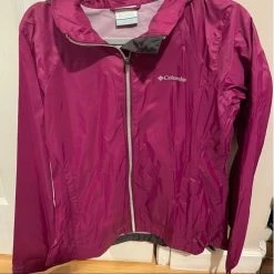 Columbia Magentalight Weight Rain Jacket - Size M -Columbia Sale Store 00d63041cd3aa6ee46cfa182436789a5 image