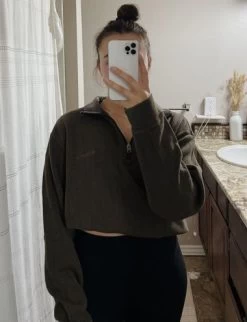 Columbia VintageHalf Zip Up - Size XL