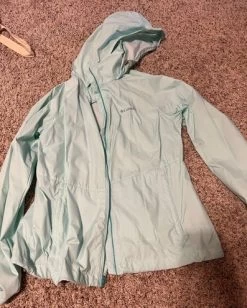 Columbia Raincoat - Size L