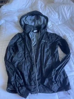 Columbia Black Raincoat - Size L