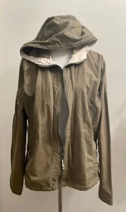 Columbia Women’s Lightweight Jacket - Size XL -Columbia Sale Store 180bfda74f70d4bd52acb67fb9cbc430 707790837.996203