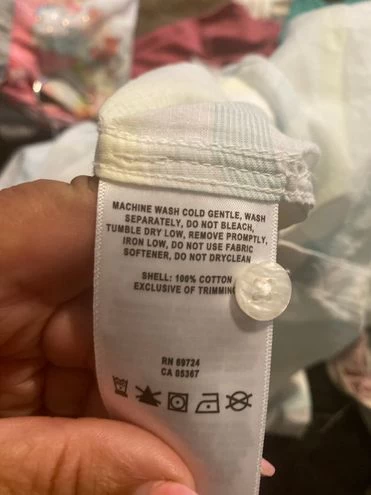 Columbia Women's Stripped Long Sleeve Button Up Shirt Size Large 100 % Cotton - Size L 6 Columbia Women's Stripped Long Sleeve Button Up Shirt Size Large 100 % Cotton - Size L - Image 6