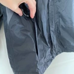 ColumbiaWindbreaker Black/Gray Medium With Hoodie - Size M -Columbia Sale Store 33de36ab7faf5d301589431f9c0e97d8 image