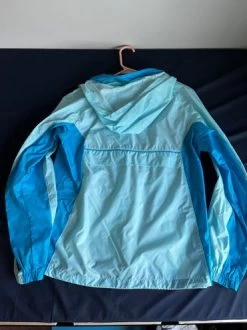 Columbia Spring Windbreaker / Rain Jacket - Size M -Columbia Sale Store 36c33ccfa95391b14faae3b53d9688ca 711047634.520253