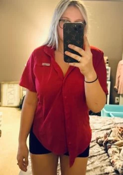 Columbia Shirt - Size M