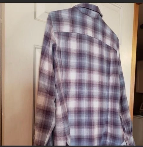Columbia Women’spurple Flannel Button Up - Size M 2 Columbia Women’spurple Flannel Button Up - Size M - Image 2