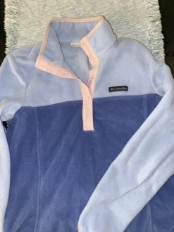 Columbia Quarter Zip - Size M