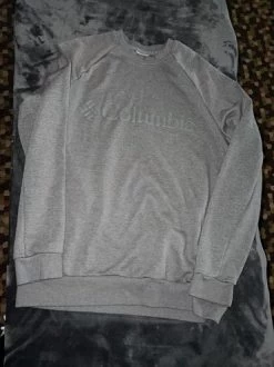 Columbia Gray Crewneck Sweatshirt - Size M -Columbia Sale Store 5de252c39ecce8451f7dc93c81fd364f 694922432.569141