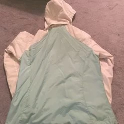 Columbiablue And White Rain Wind Jacket - Size L -Columbia Sale Store 66bf7eb60fd5e3760176b2a0f4178a4a image