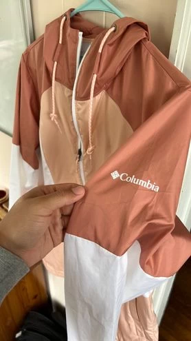 Columbia Wind Breaker - Size M 2 Columbia Wind Breaker - Size M - Image 2