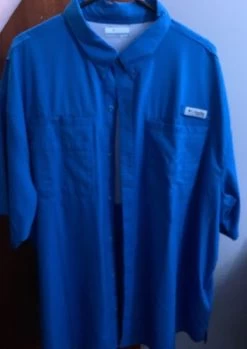 Columbia Button Up - Size XXL