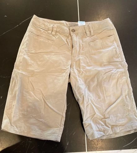 Columbia Cargo Shorts - Size 10 1 Columbia Cargo Shorts - Size 10