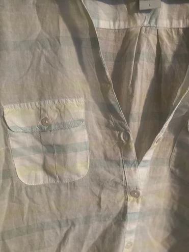 Columbia Women's Stripped Long Sleeve Button Up Shirt Size Large 100 % Cotton - Size L 4 Columbia Women's Stripped Long Sleeve Button Up Shirt Size Large 100 % Cotton - Size L - Image 4