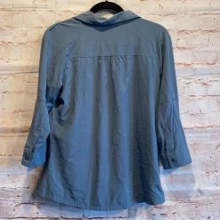 Columbiaomni Wick Button Down Roll Tab Sleeve M - Size M 15 Columbiaomni Wick Button Down Roll Tab Sleeve M - Size M -Columbia Sale Store 9588024b45f126f8ad90f3920f218a7e image