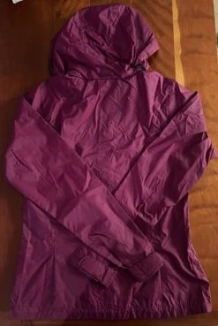 Columbia Windbreaker / Rain Jacket - Size S -Columbia Sale Store a744d56cbae6e547567c981441eb9d82 711238816.845845