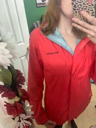Columbia Omni Tech Waterproof Rain Jacket - Size S 2 Columbia Omni Tech Waterproof Rain Jacket - Size S - Image 2