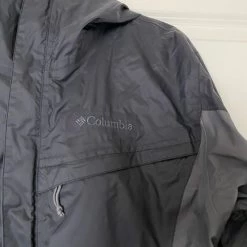 ColumbiaWindbreaker Black/Gray Medium With Hoodie - Size M -Columbia Sale Store a8e1b49fb5df93b0a0582ecc74d90cb6 image