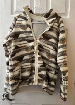 Columbia Quarter Zip - Size L