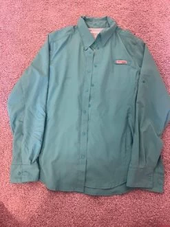Columbia PFG Long Sleeve - Size S