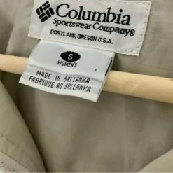 Columbiahooded Utility Cargo Style Windbreaker Small - Size S -Columbia Sale Store c39cdb57b54ff116c725e5eaa11d4489 image
