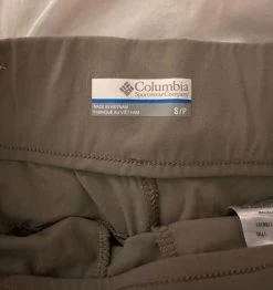 Columbia Khaki Shorts - Size S -Columbia Sale Store c69db3001f764136c6b4de9dbcc185e7 photo