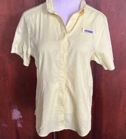 ColumbiaYellow Short Sleeve Snap Hiking Shirt - Size M