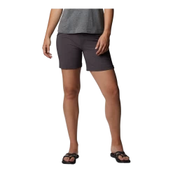 Columbia Women's Peak To Point 8 Inch Shorts