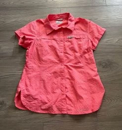 Columbia Shirt - Size S