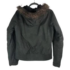 ColumbiaJacket Womens Faux Fur Hood Size Med **nice! - Size M 15 ColumbiaJacket Womens Faux Fur Hood Size Med **nice! - Size M -Columbia Sale Store e0a653819da73657c5a6f32a2f9c8f47 image