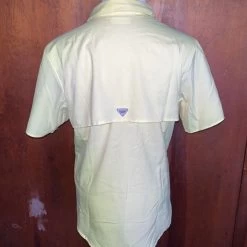 ColumbiaYellow Short Sleeve Snap Hiking Shirt - Size M -Columbia Sale Store fb994c3bbe3563a15b093247d7638c6d image