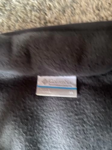 Columbia Quarterzip Button Up - Size M 3 Columbia Quarterzip Button Up - Size M - Image 3